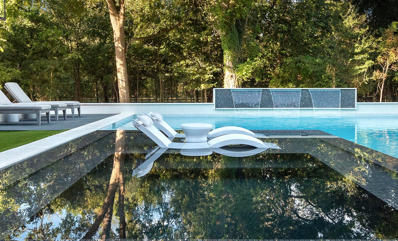 Ledge Lounger Signature Chaise2